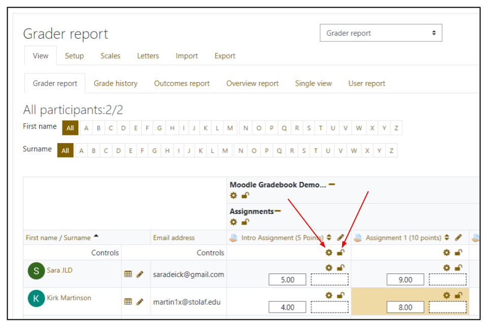 Screen capture of Moodle Edit grade page with arrows highlighting icons of a gear and lock.